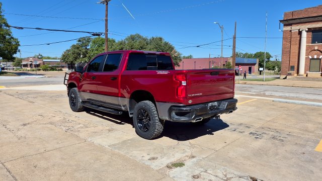Used 2021 Chevrolet Silverado 1500 LT Trail Boss w/ Convenience Package II AWD/4WD image 5