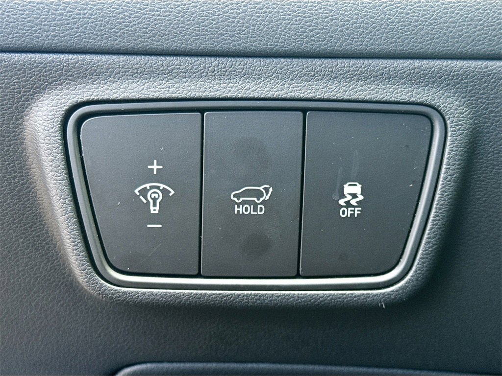 Used 2023 Hyundai Tucson Limited image 11