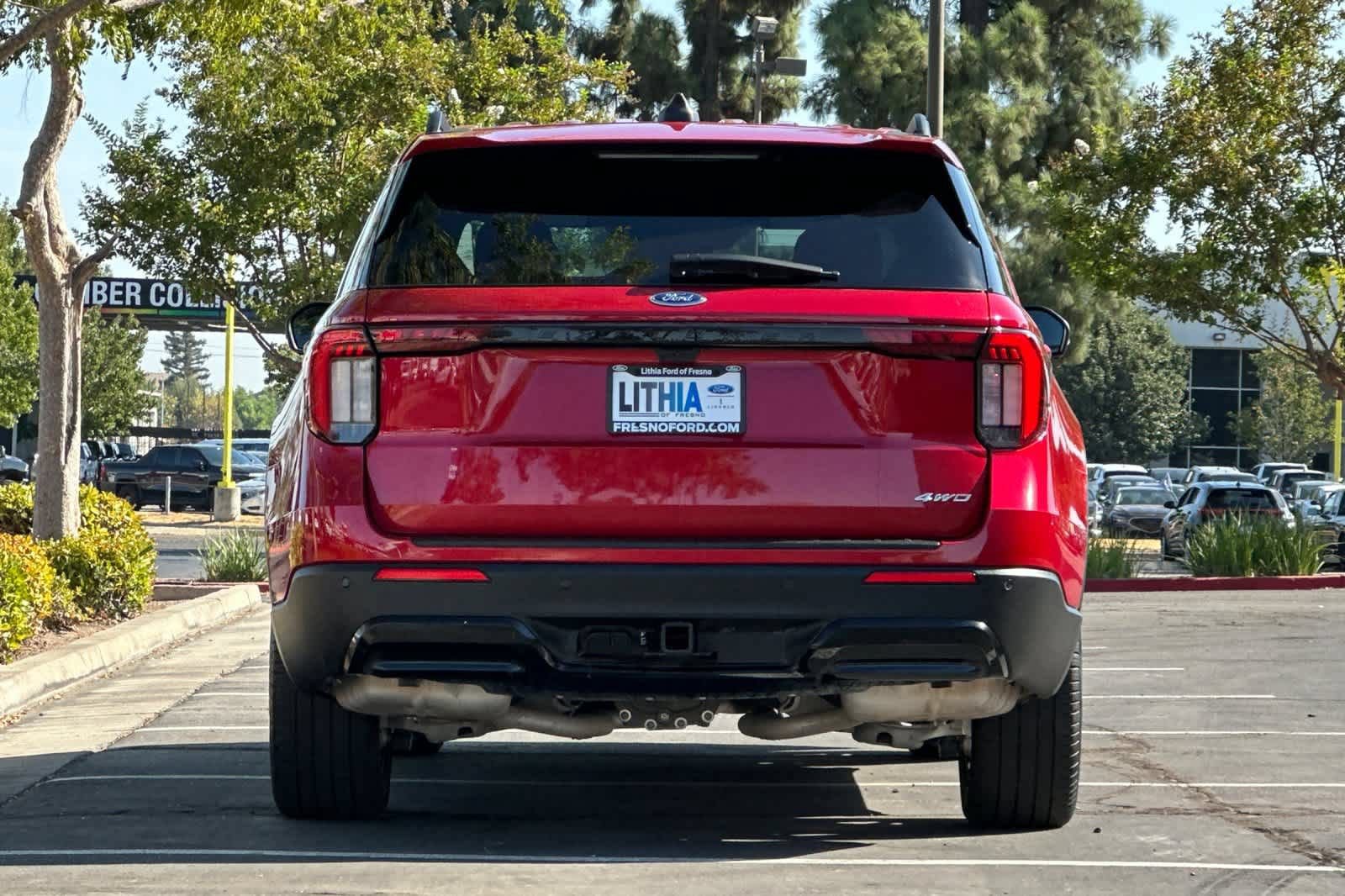 Certified 2025 Ford Explorer ST-Line w/ ST-Line Street Pack AWD/4WD image 8