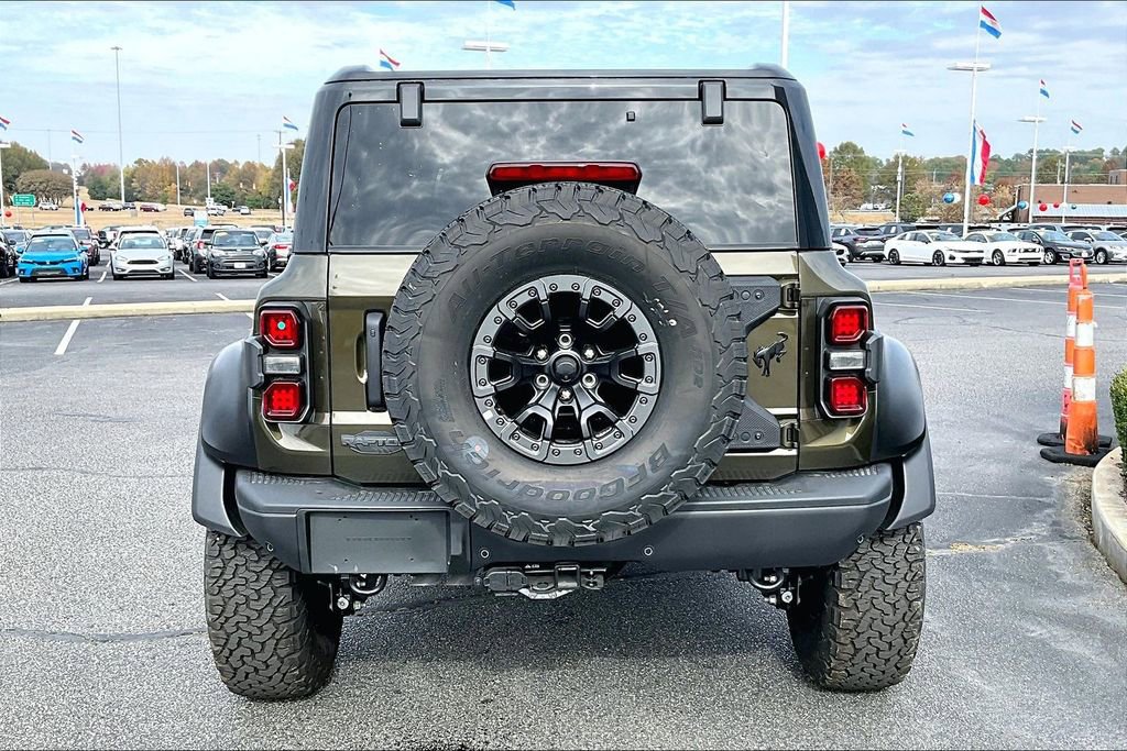 New 2025 Ford Bronco Raptor image 4