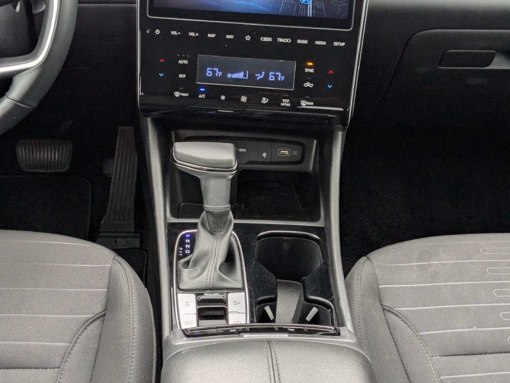 Used 2023 Hyundai Santa Cruz SEL Premium AWD/4WD image 20