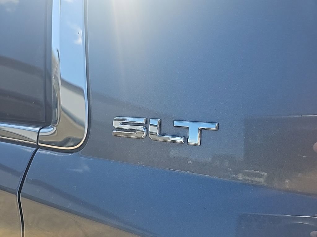 Used 2019 GMC Yukon XL SLT image 16