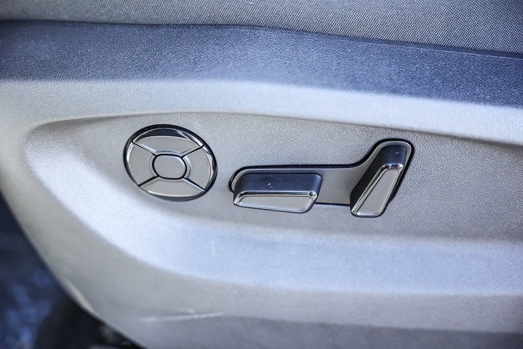 New 2026 Volkswagen Tiguan SE R-Line image 39