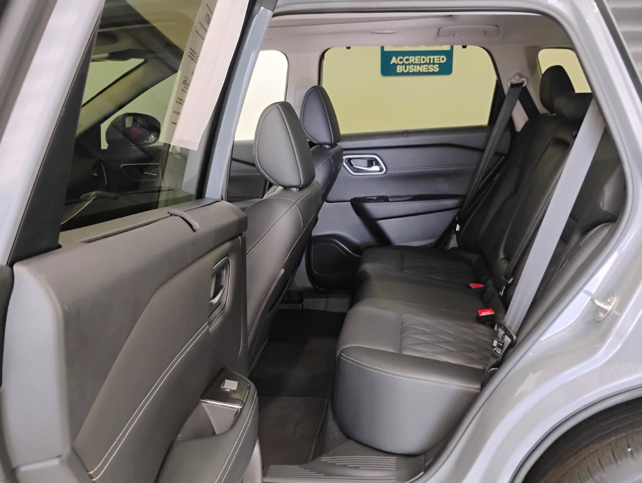 Used 2024 Nissan Rogue Platinum w/ Platinum Premium Package FWD image 50