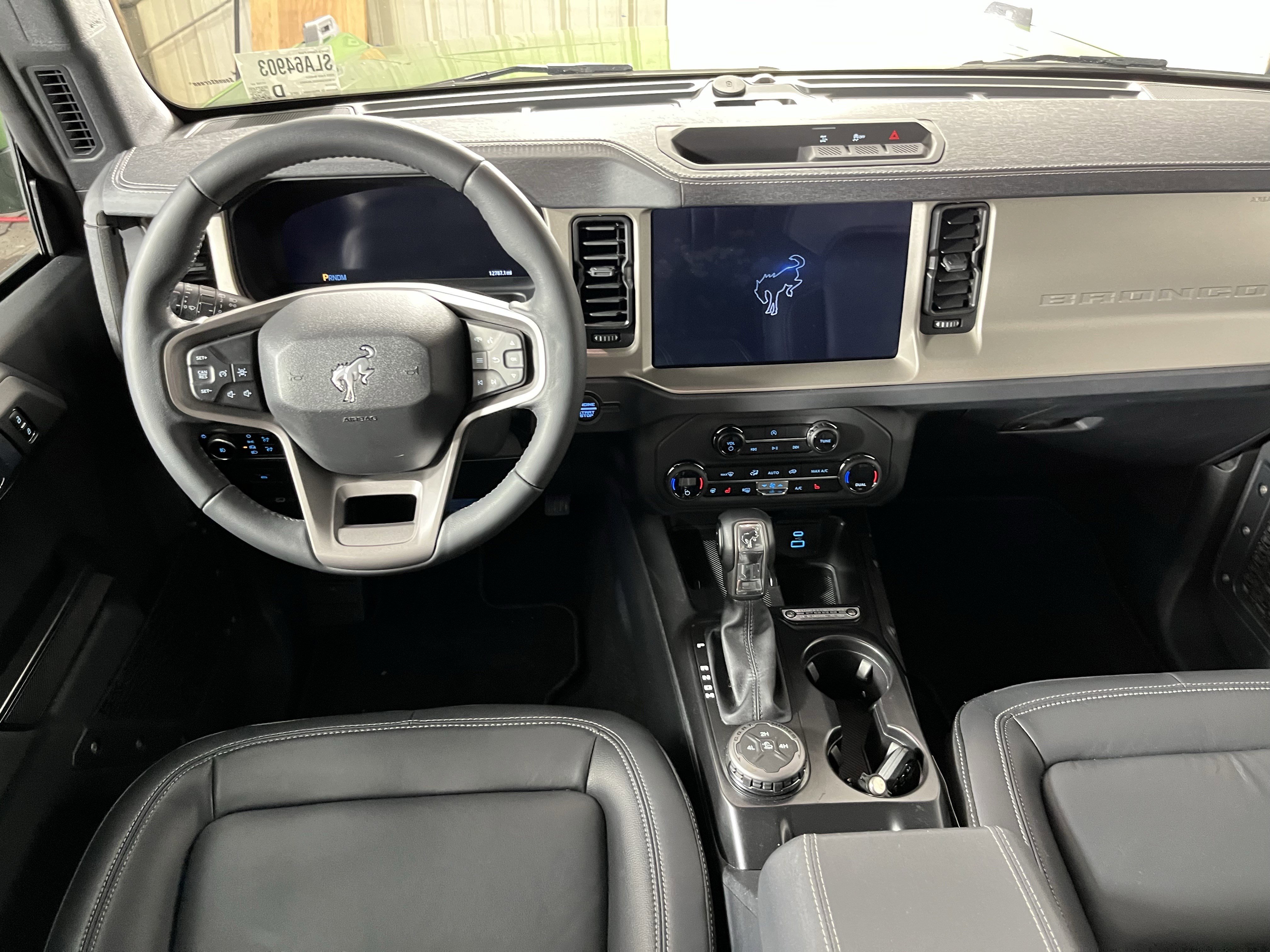 Used 2025 Ford Bronco Outer Banks image 11