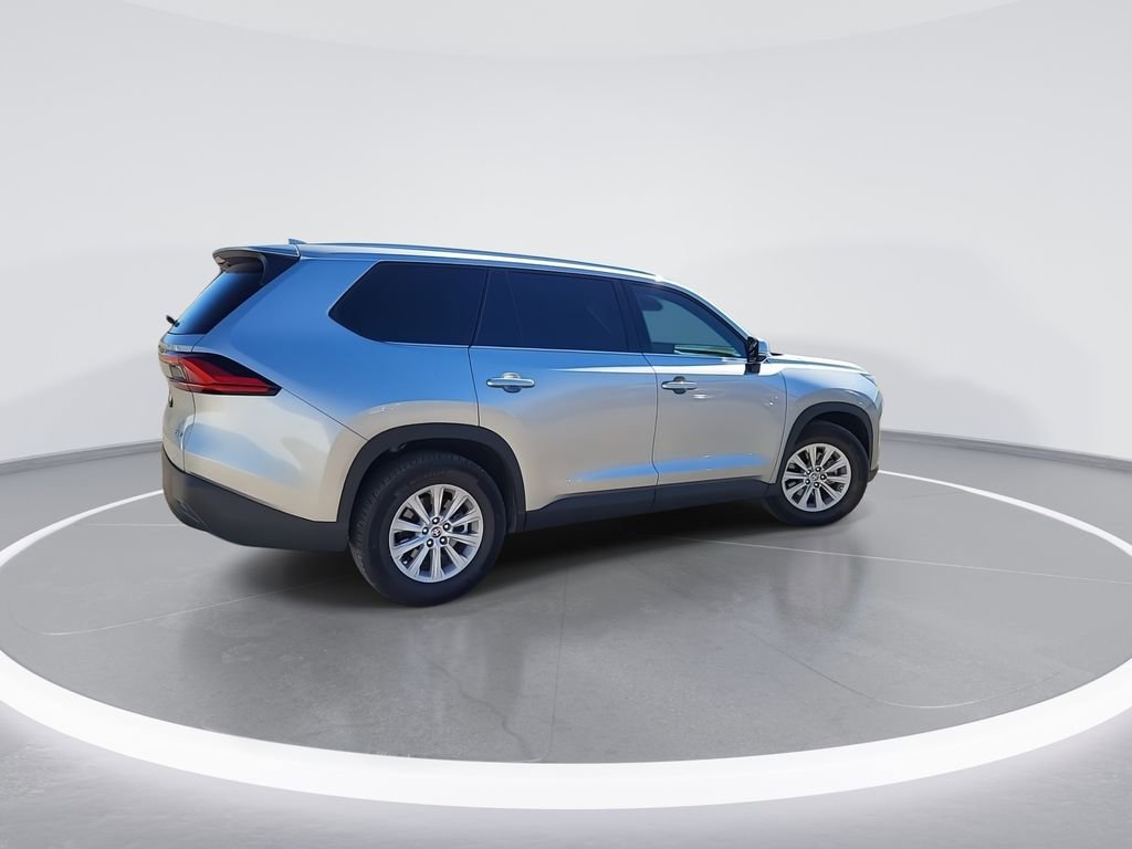 Used 2024 Toyota Grand Highlander XLE image 8