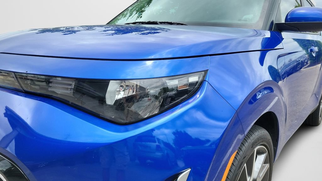 Used 2024 Kia Soul EX w/ Option Group 015 FWD image 7