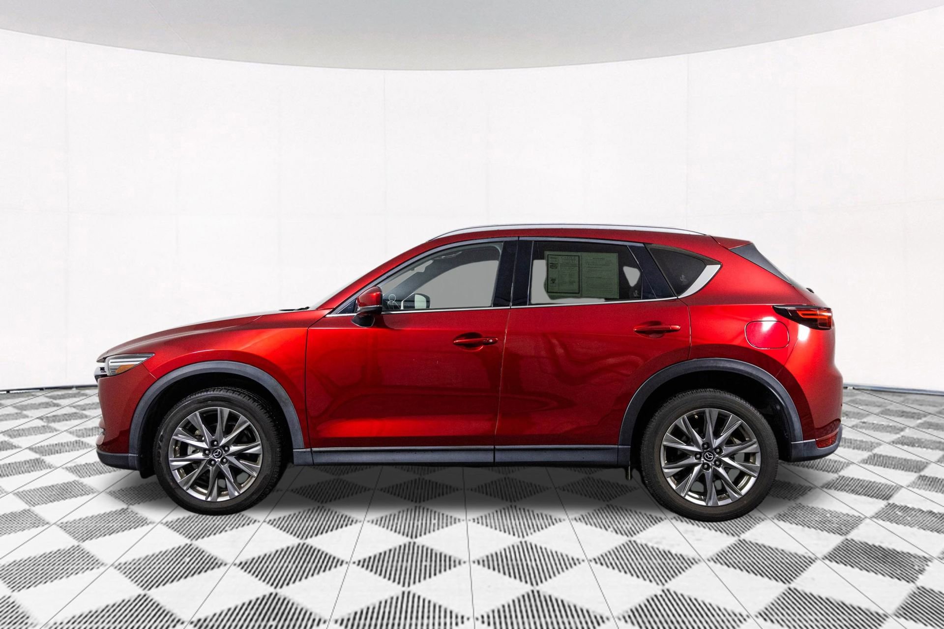 Used 2019 MAZDA CX-5 Signature image 11