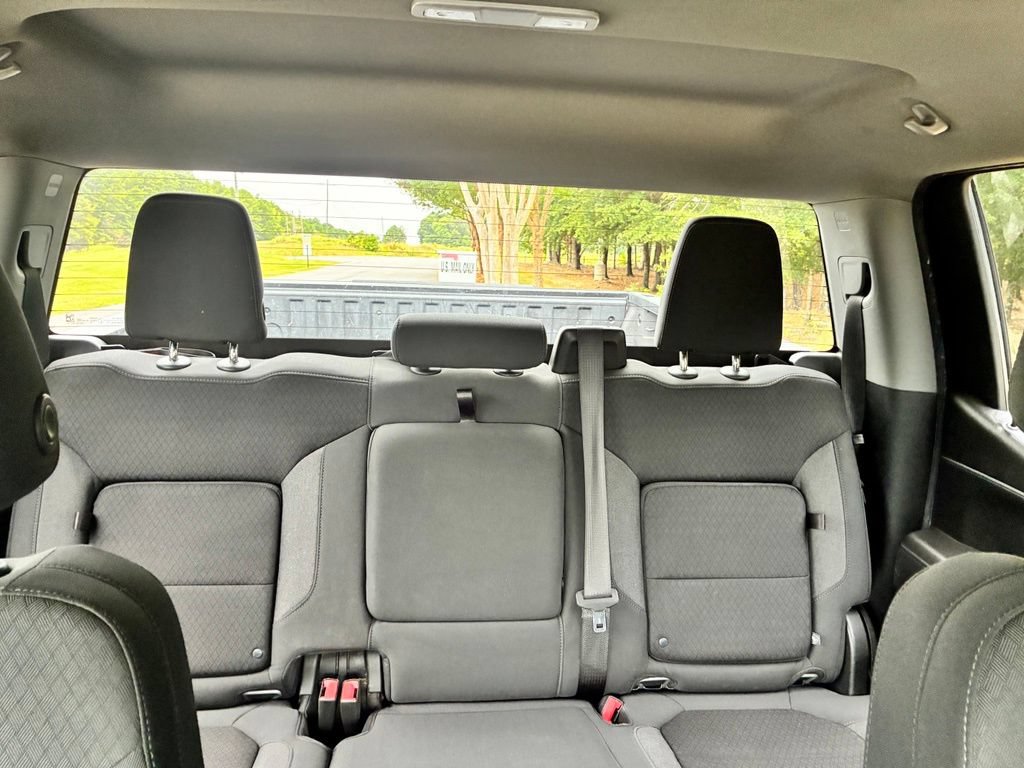 Used 2022 Chevrolet Silverado 1500 RST w/ Z71 Off-Road Package AWD/4WD image 27