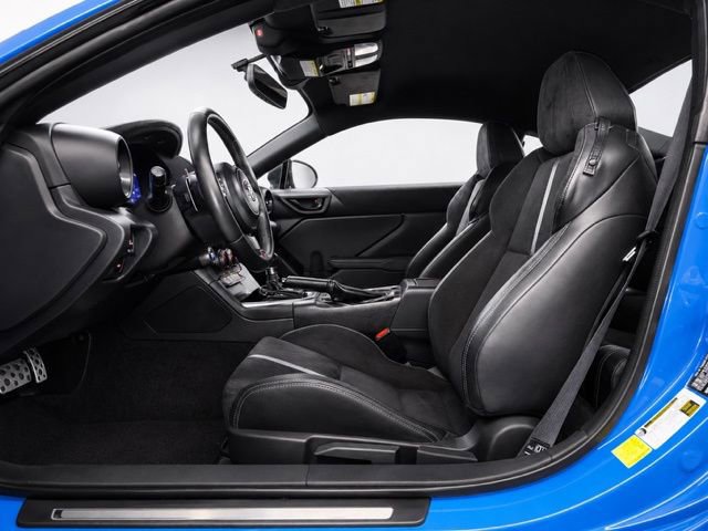Used 2022 Toyota GR86 Premium RWD image 11