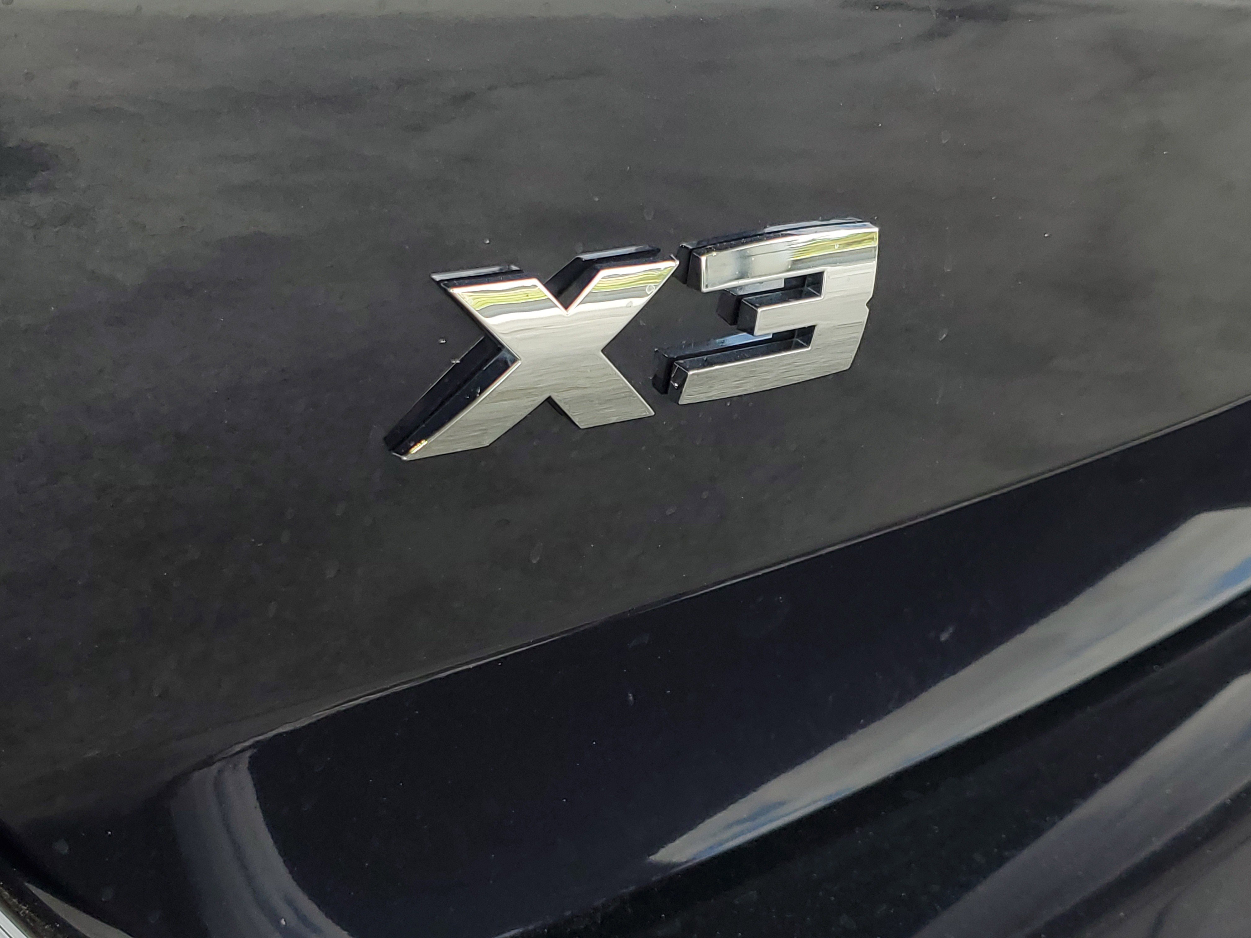 Used 2024 BMW X3 M40i w/ Parking Assistance Package image 5