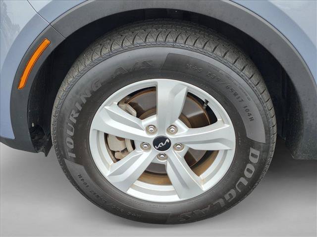 Used 2023 Kia Sorento LX FWD image 10