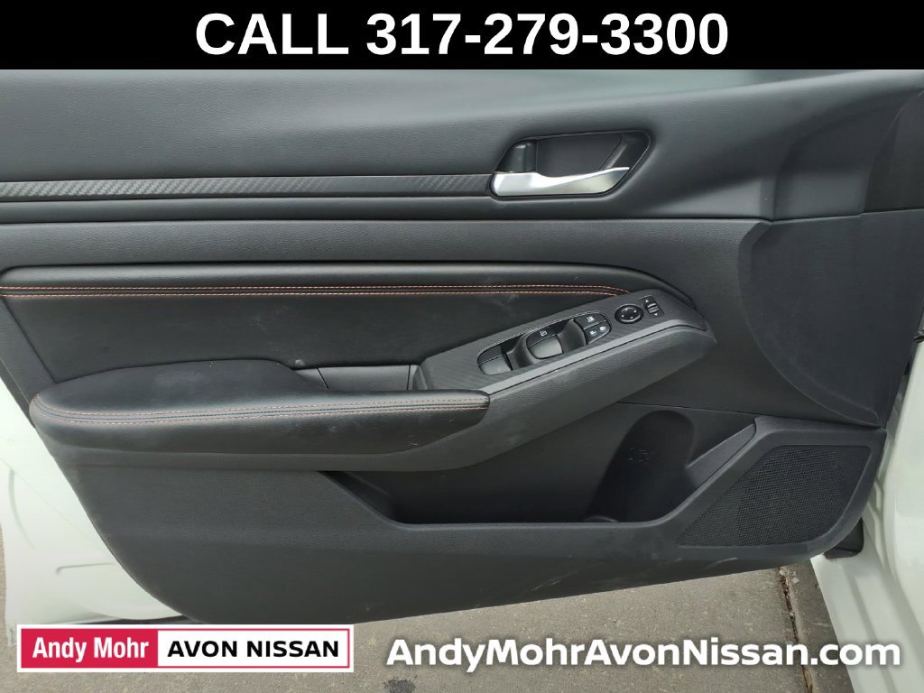 Used 2022 Nissan Altima 2.5 SR FWD image 15