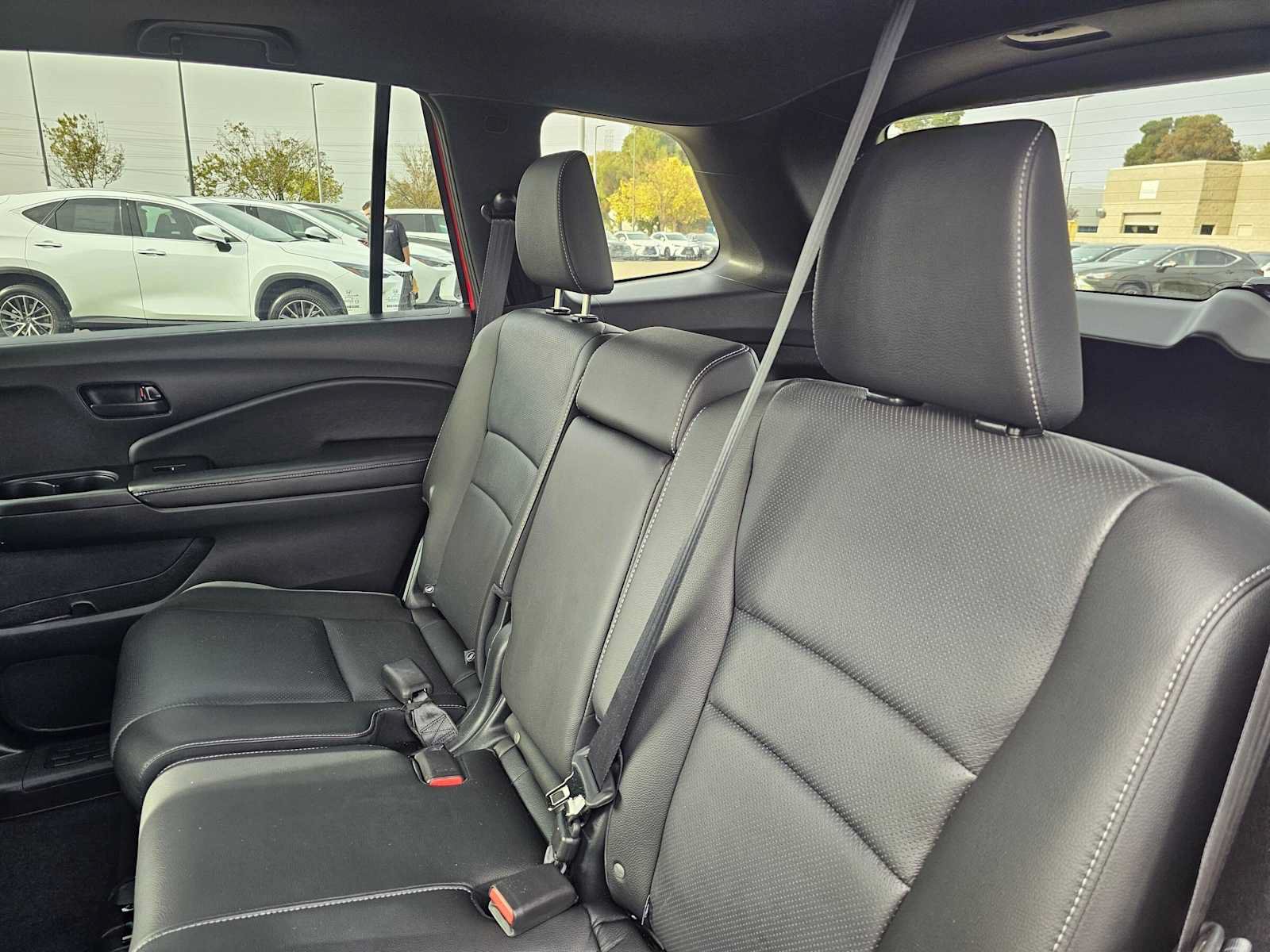 Used 2024 Honda Passport EX-L image 17