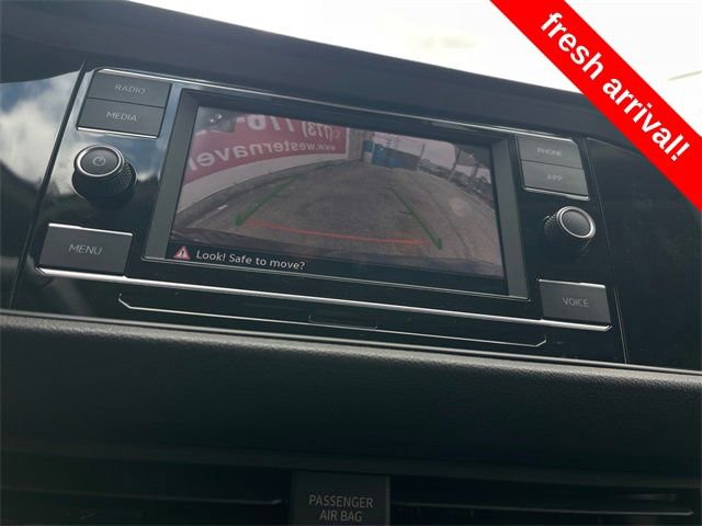Used 2024 Volkswagen Jetta S image 11