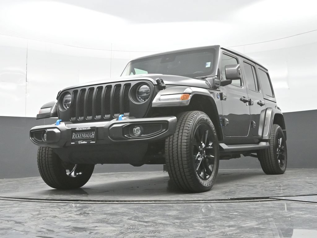 Used 2021 Jeep Wrangler Unlimited Sahara AWD/4WD image 23