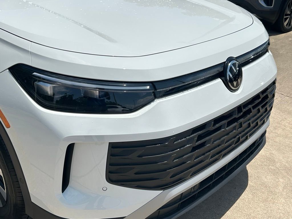 Used 2025 Volkswagen Tiguan S image 20