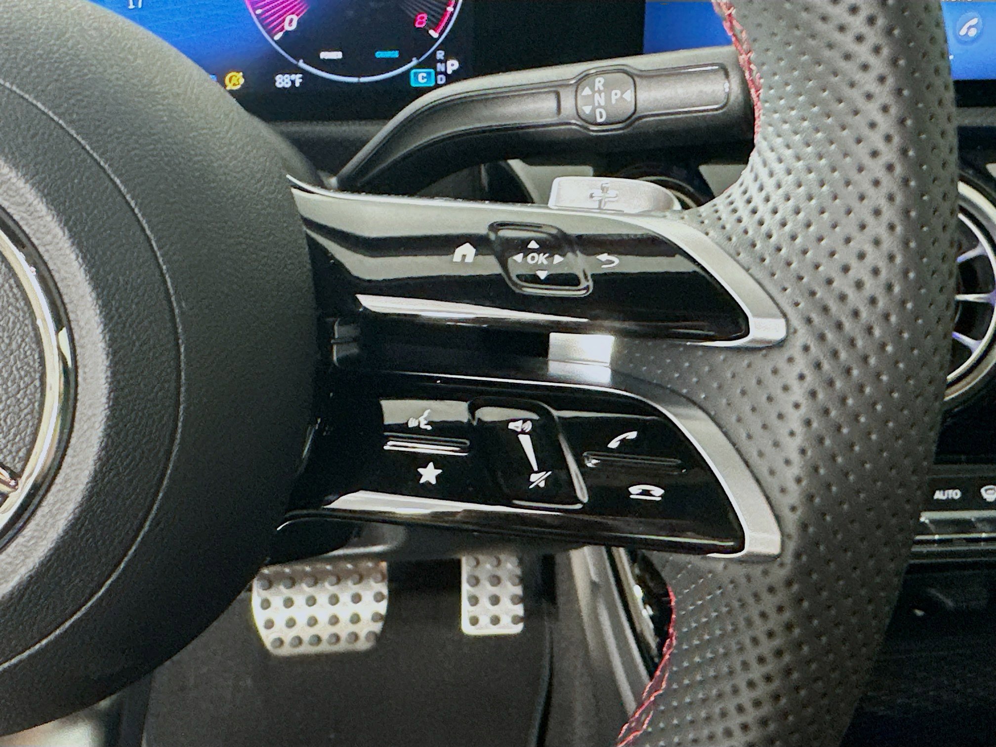 Certified 2026 Mercedes-Benz CLA 250 4MATIC image 13