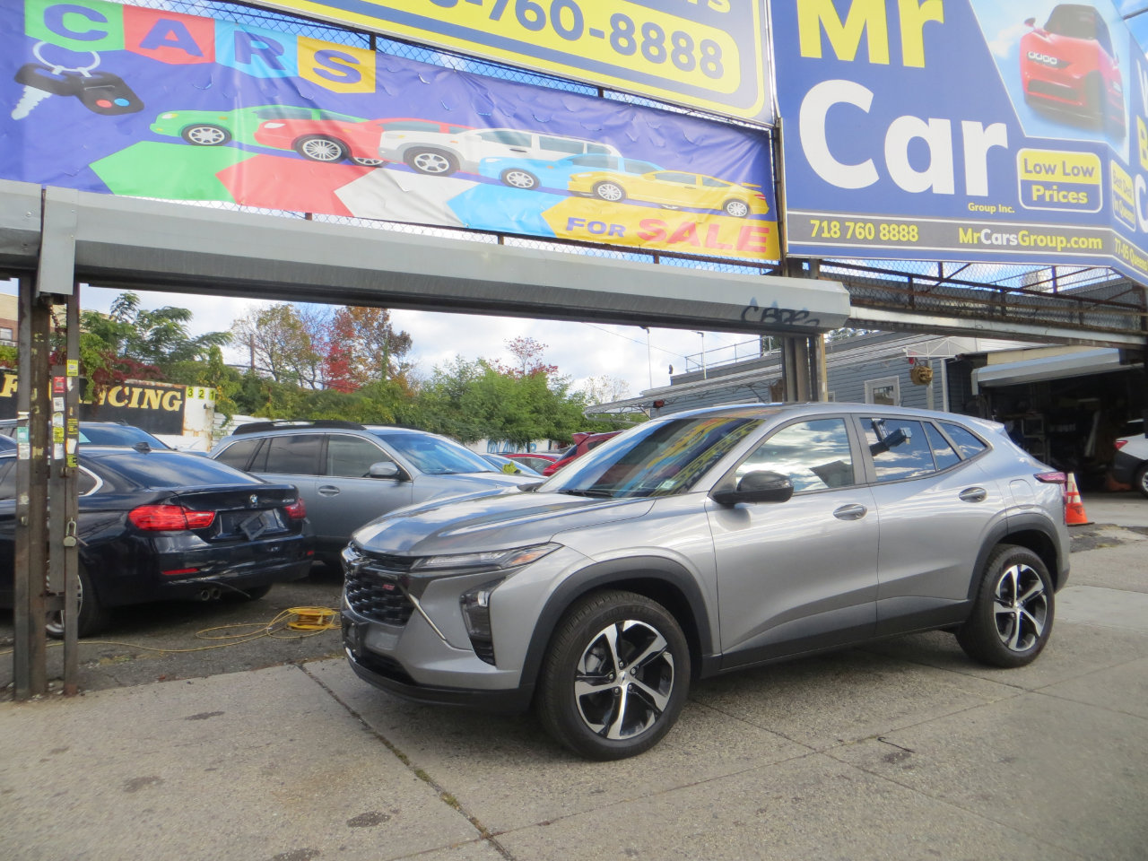 Used 2024 Chevrolet Trax RS w/ Driver Confidence Package image 6