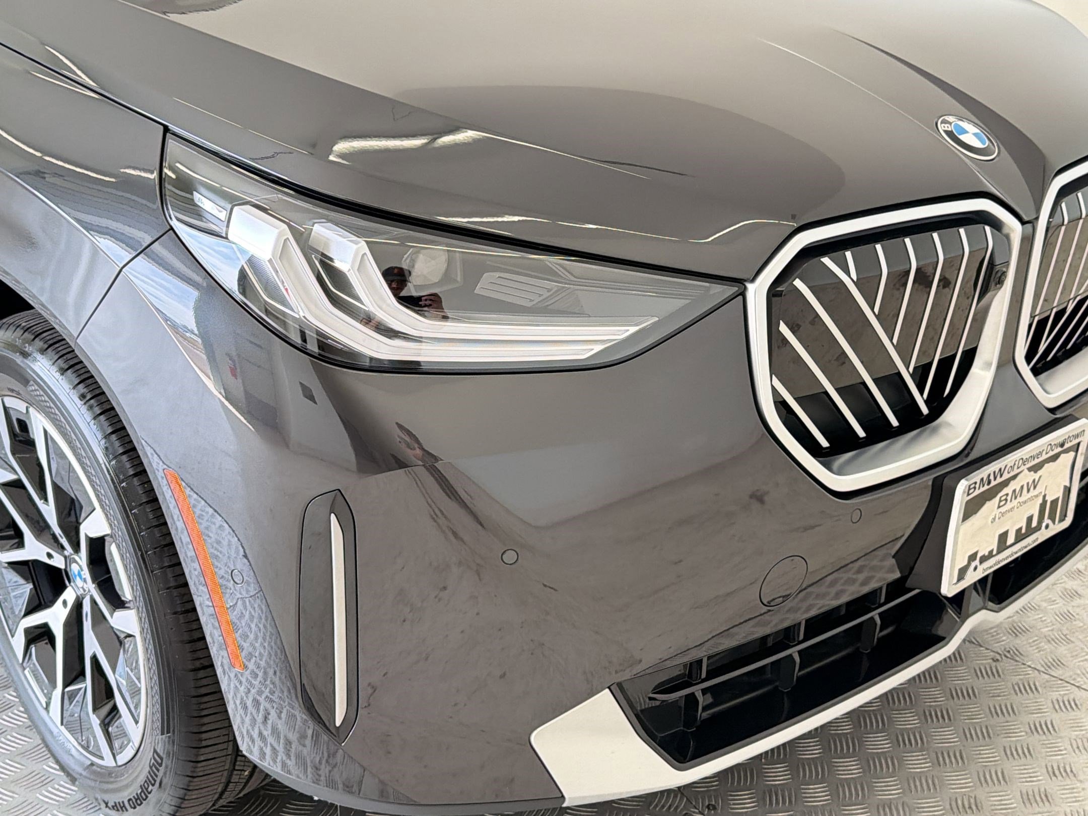 Used 2025 BMW X3 xDrive30i w/ Premium Package image 11