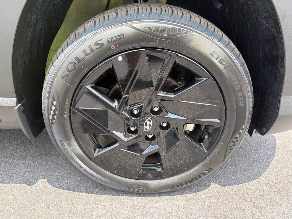 New 2026 Hyundai Kona SEL Sport AWD/4WD image 13