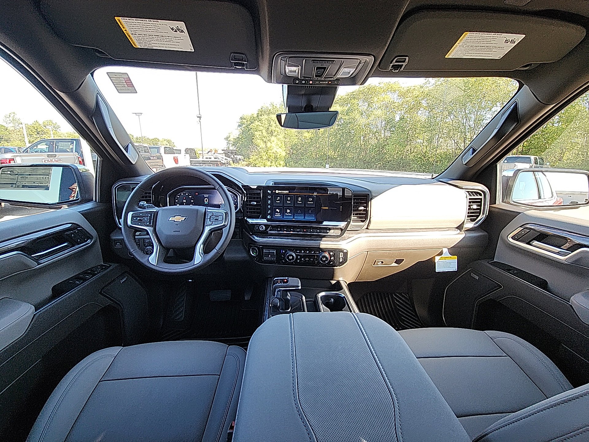 New 2026 Chevrolet Silverado 1500 LTZ w/ Technology Package image 30