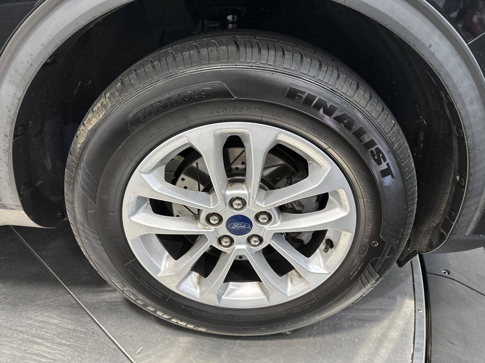 Used 2020 Ford Escape SE AWD/4WD image 12