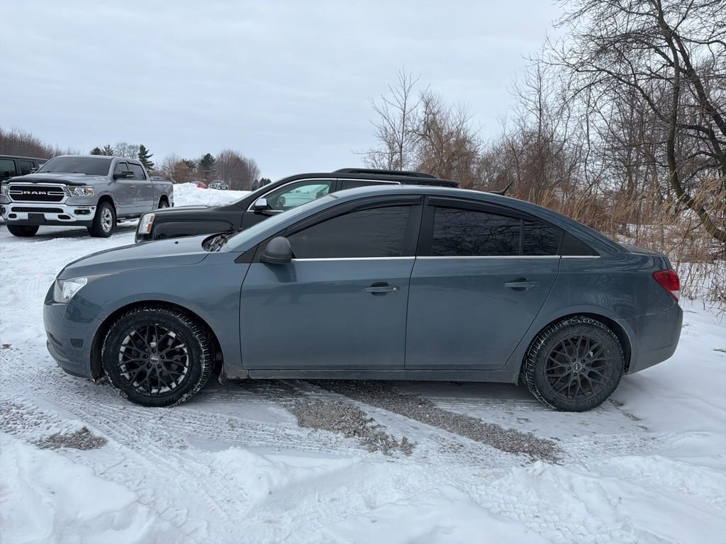 Used 2012 Chevrolet Cruze LS w/ Connectivity Package image 2