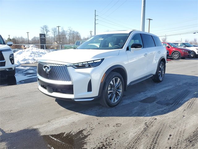 Certified 2026 INFINITI QX60 Pure w/ Cargo Package image 2