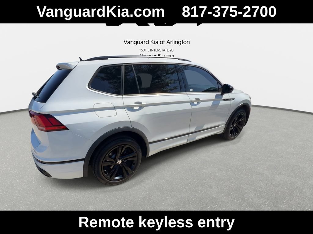 Used 2024 Volkswagen Tiguan SE R-Line w/ MDO Package, Three-Row FWD image 9