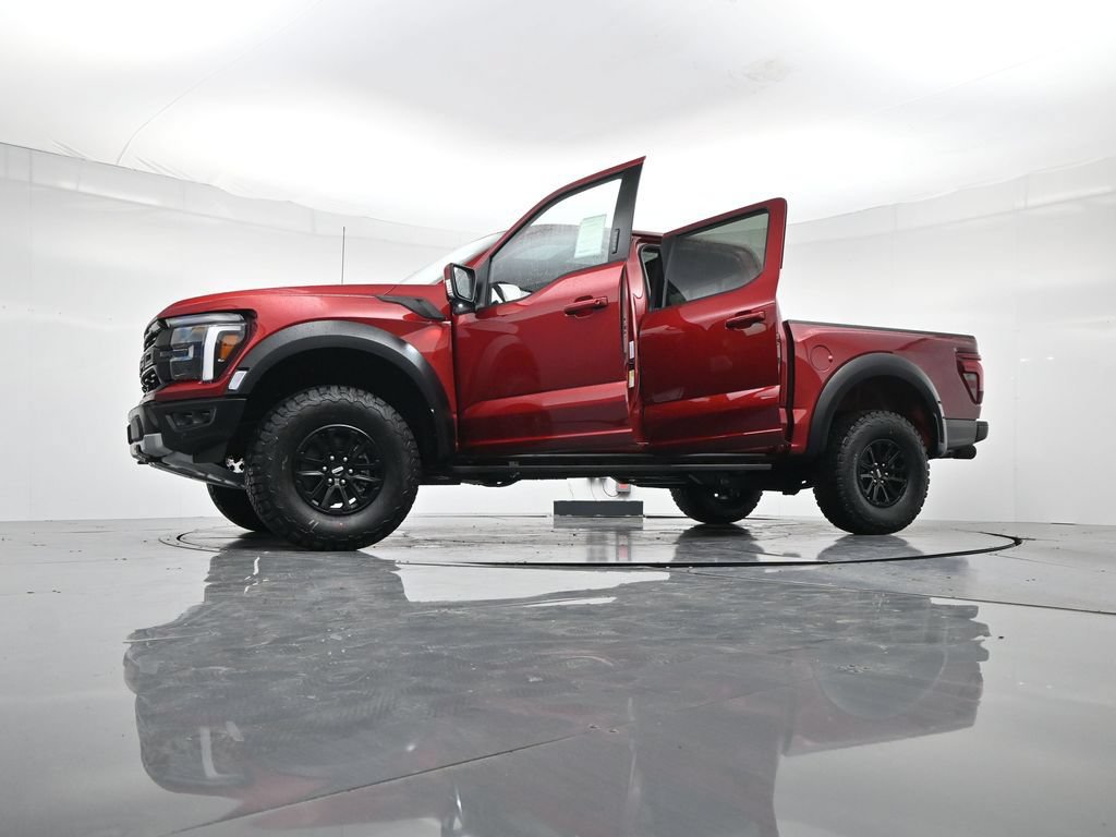 Used 2026 Ford F150 Raptor AWD/4WD image 48