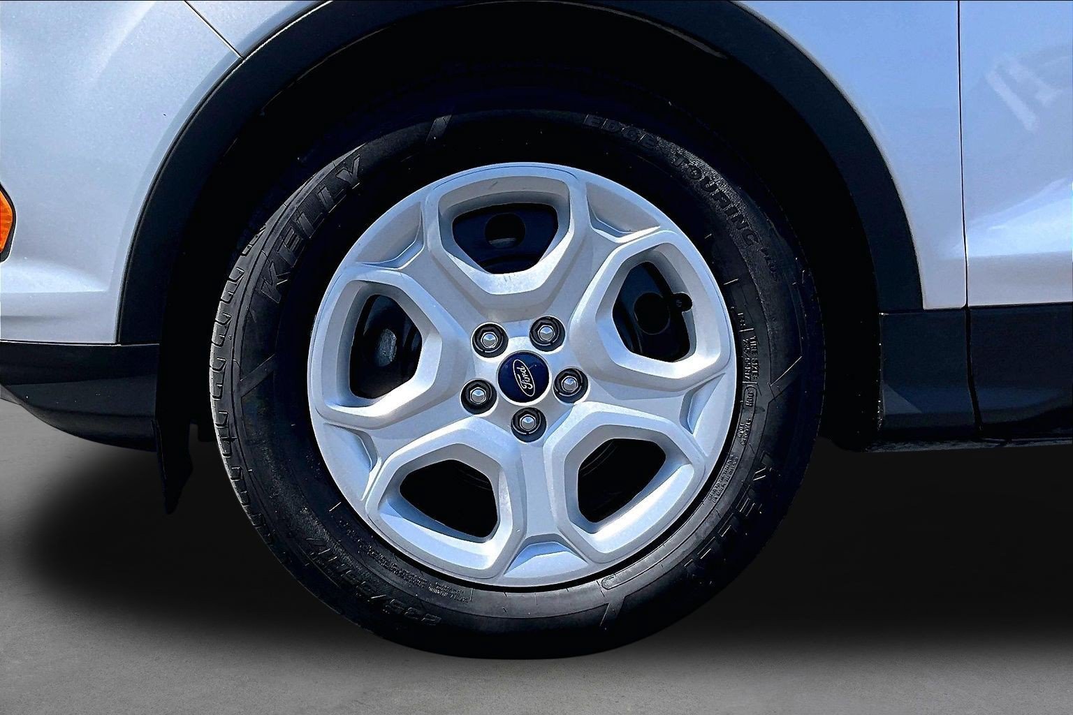 Used 2018 Ford Escape S FWD image 8