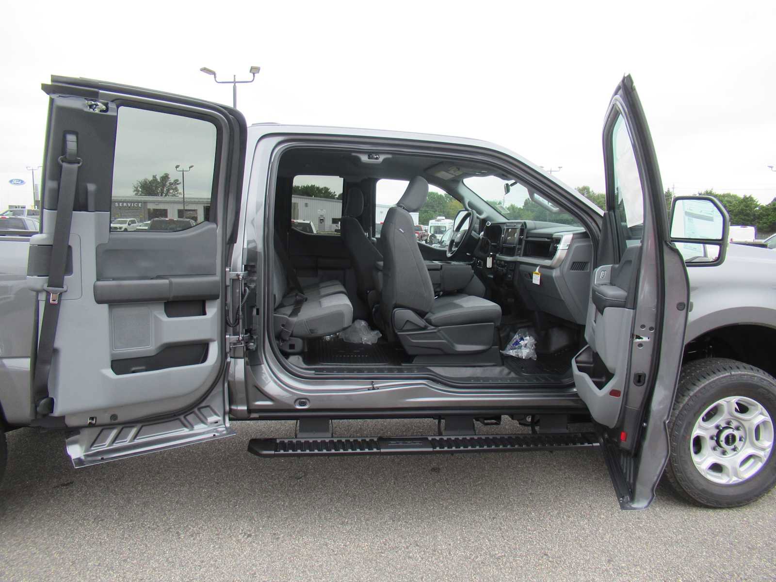 New 2026 Ford F350 XLT image 13