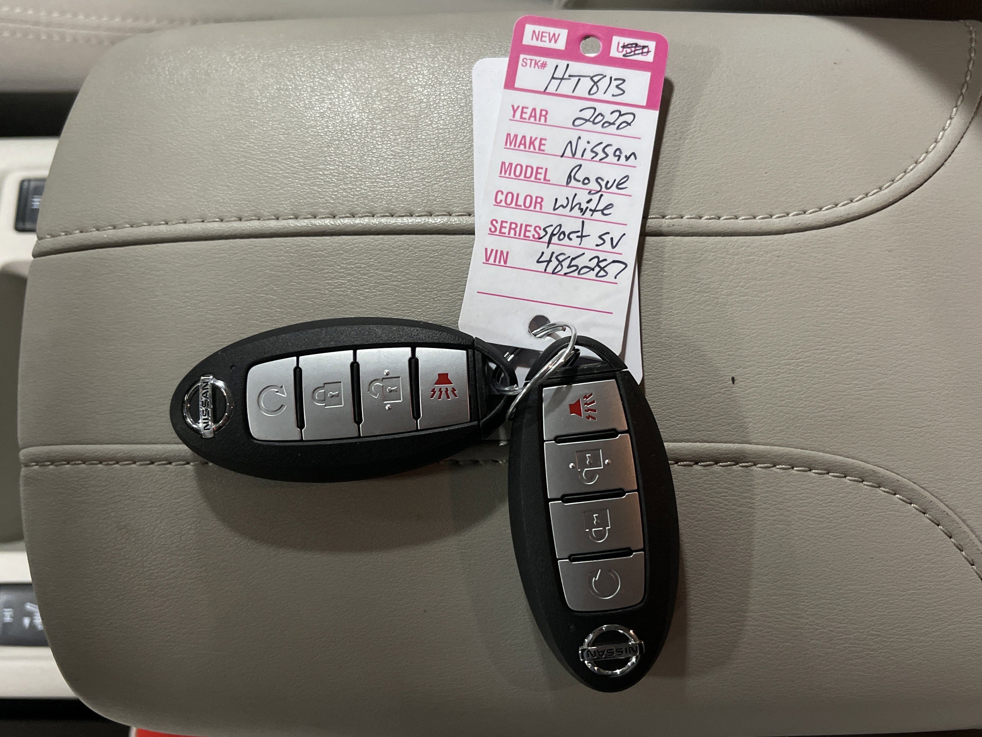 Used 2022 Nissan Rogue Sport SV image 26