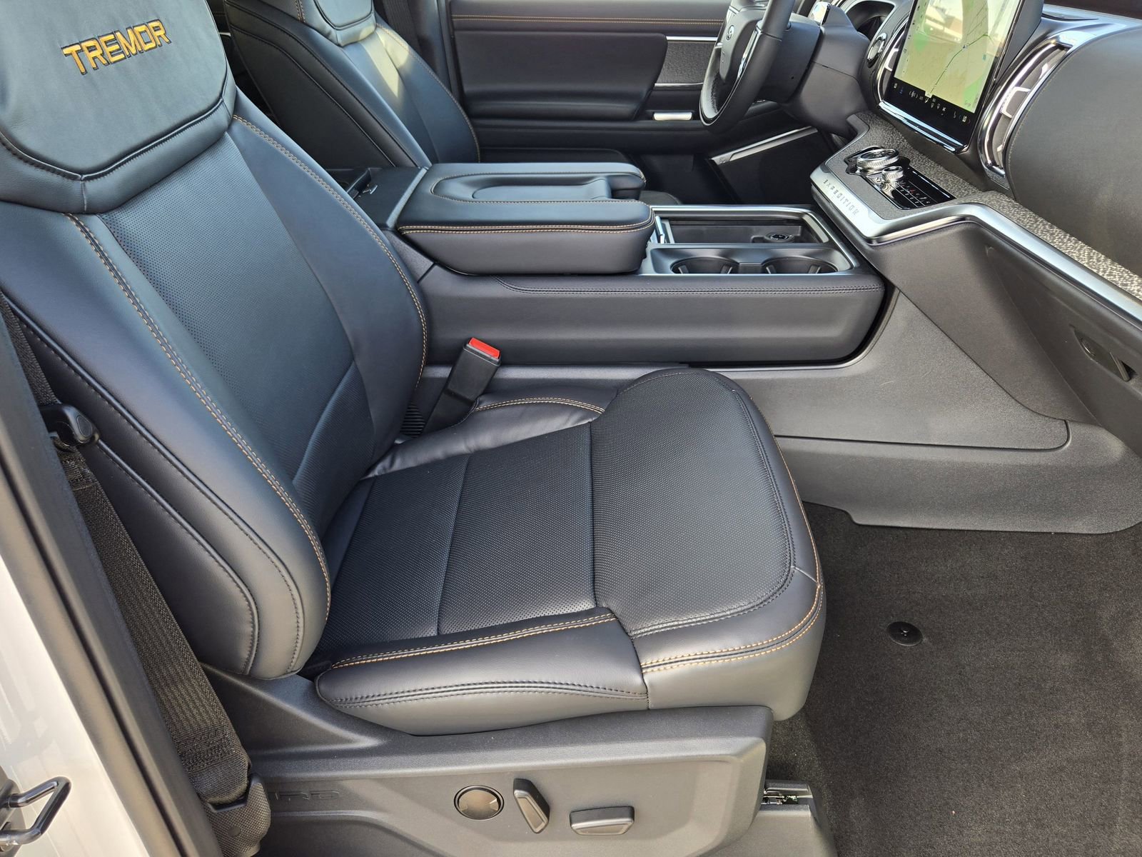 New 2025 Ford Expedition Tremor image 15