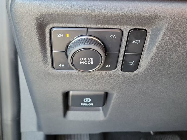 Certified 2025 Ford Expedition Active AWD/4WD image 15