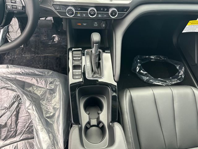 New 2025 Acura Integra image 15