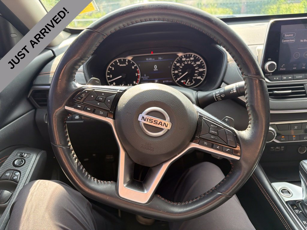 Used 2021 Nissan Altima 2.5 SR FWD image 12