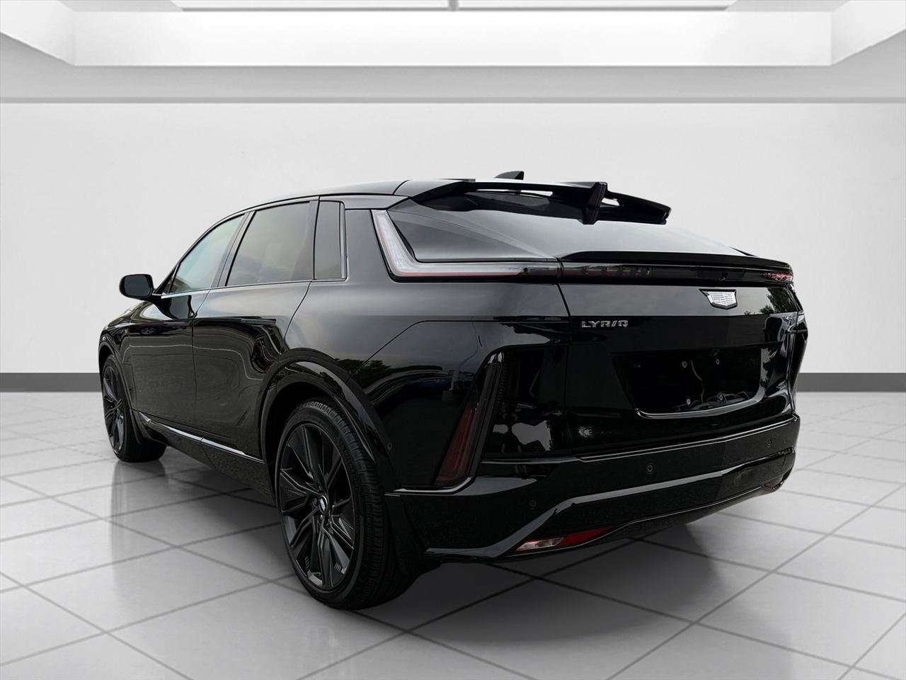 Used 2024 Cadillac Lyriq Sport RWD image 3
