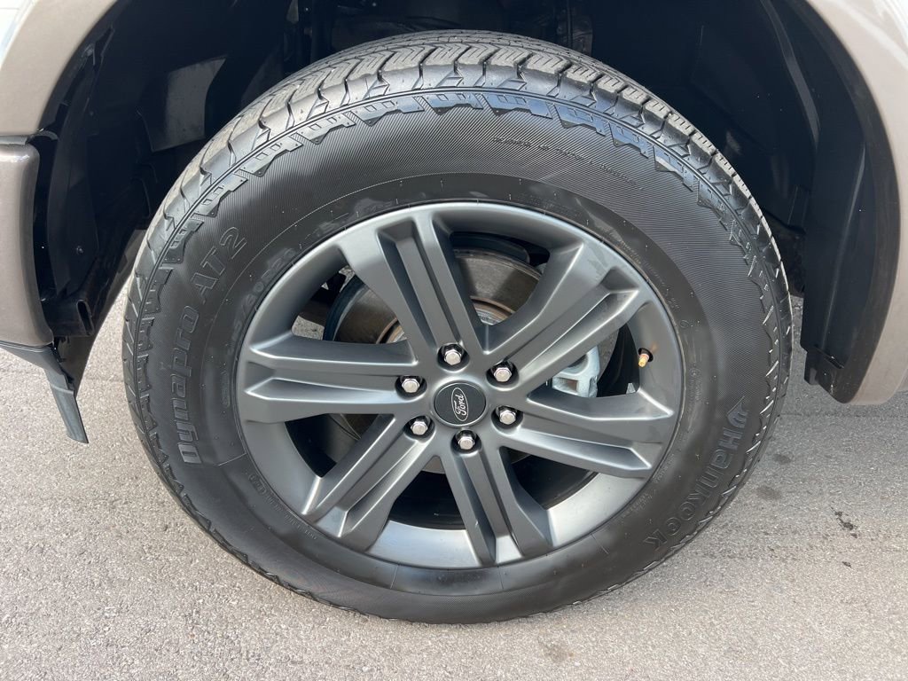 Used 2020 Ford F150 King Ranch w/ Equipment Group 601A Luxury AWD/4WD image 8