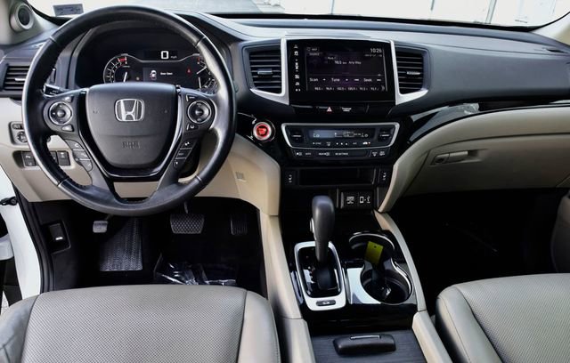 Used 2019 Honda Ridgeline RTL-E image 16