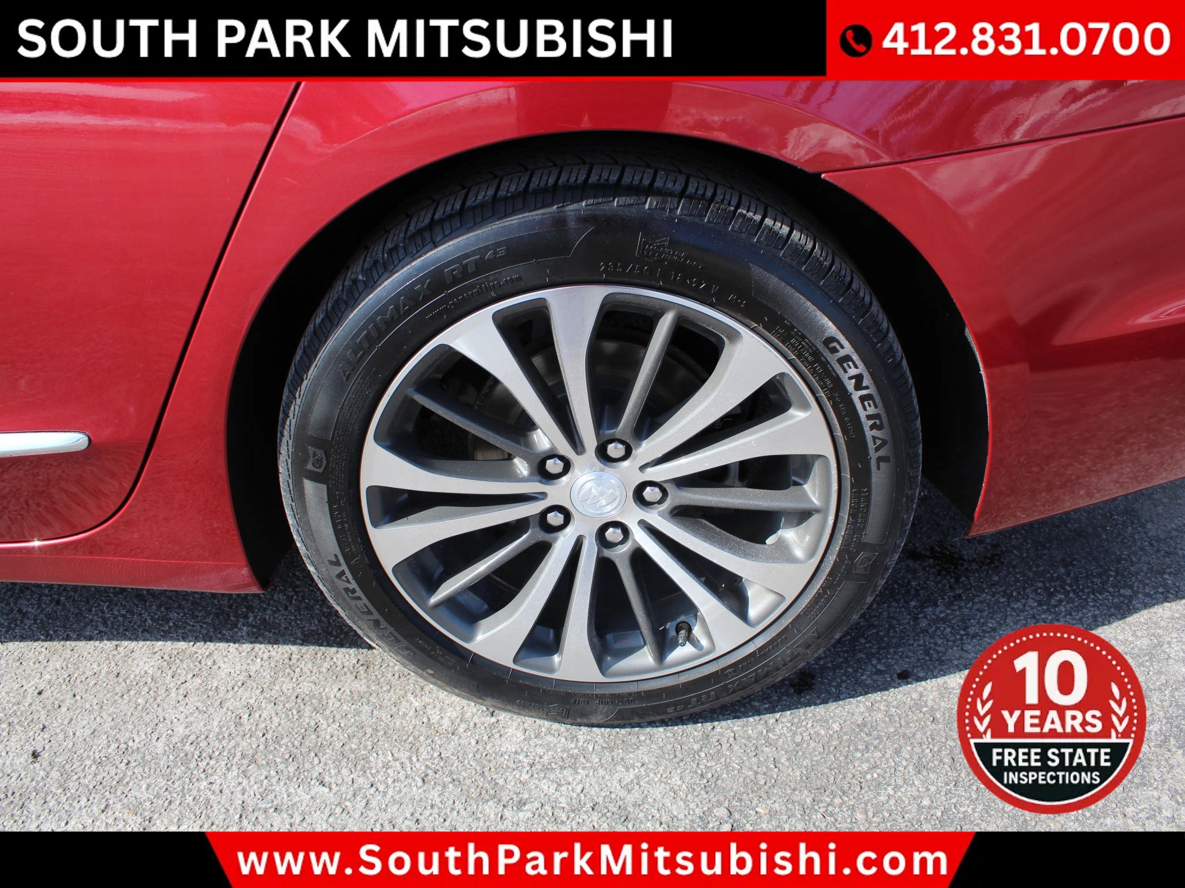 Used 2018 Buick LaCrosse Essence w/ Sun and Shade Package image 28