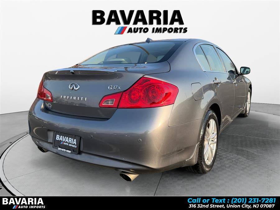 Used 2013 INFINITI G37 x Sedan w/ Premium Pkg image 5