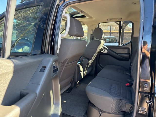 Used 2005 Nissan Frontier NISMO w/ (J01) Sunroof Pkg image 22