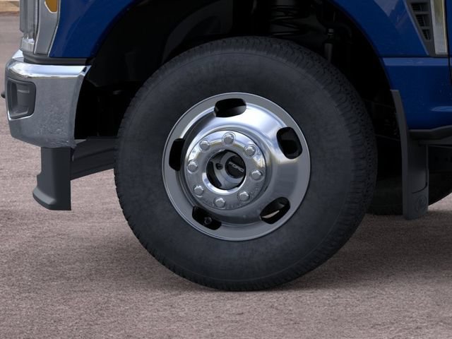 New 2026 Ford F350 XLT AWD/4WD image 19