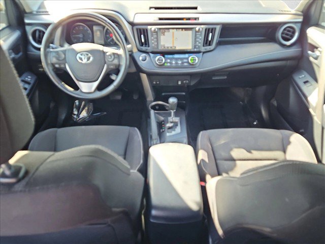 Used 2018 Toyota RAV4 XLE FWD image 18