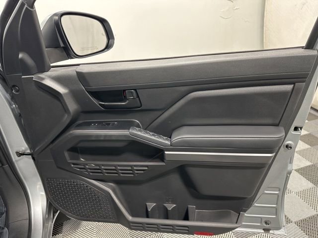 Used 2024 Toyota Tacoma SR5 RWD image 31