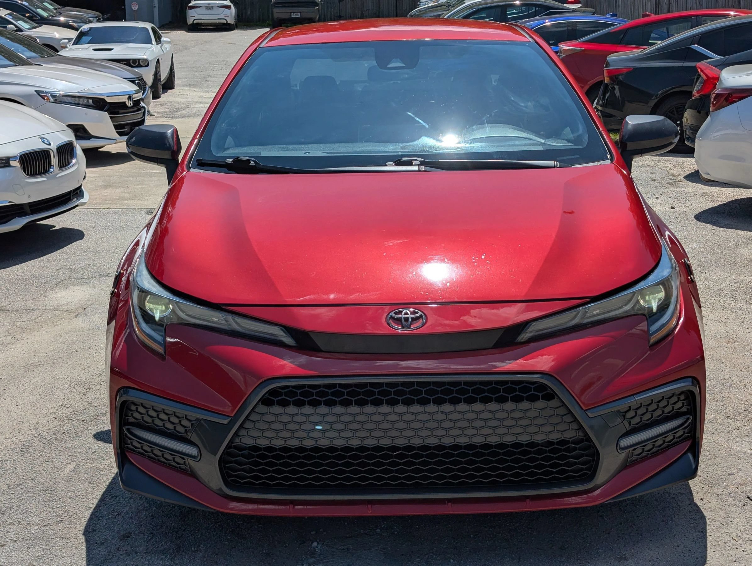 Used 2021 Toyota Corolla SE FWD image 2