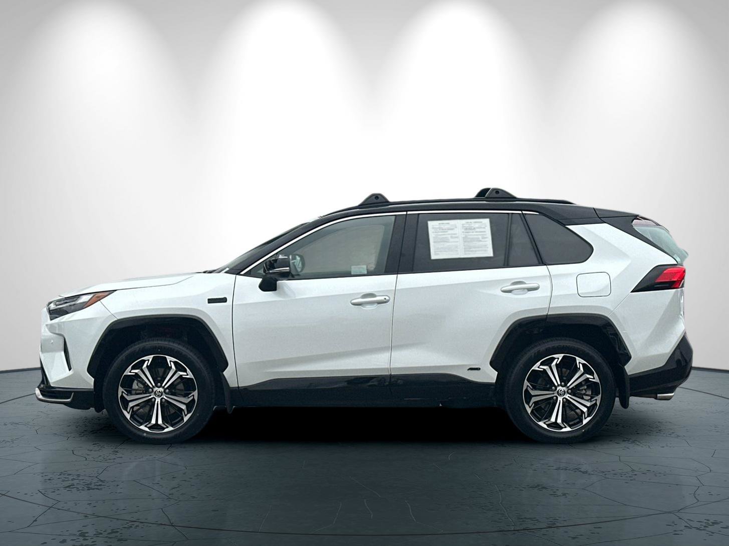 Used 2024 Toyota RAV4 XSE w/ Premium Package AWD/4WD image 7