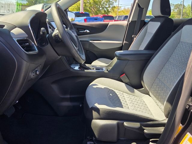 Used 2023 Chevrolet Equinox LS AWD/4WD image 10